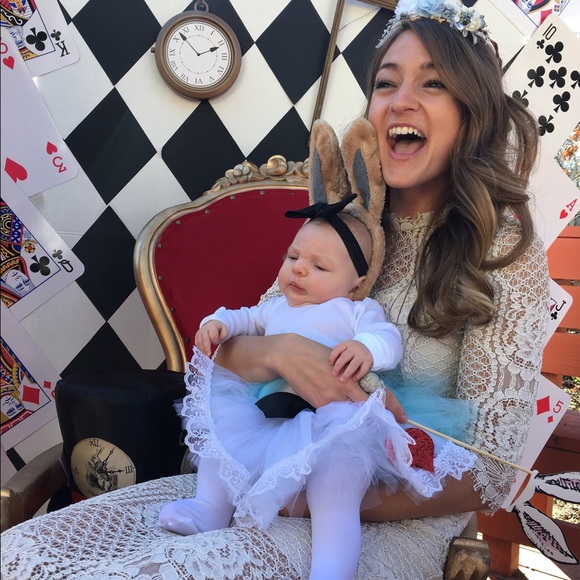 Meet your Posher, Alexandrea - Picture 7 of 8